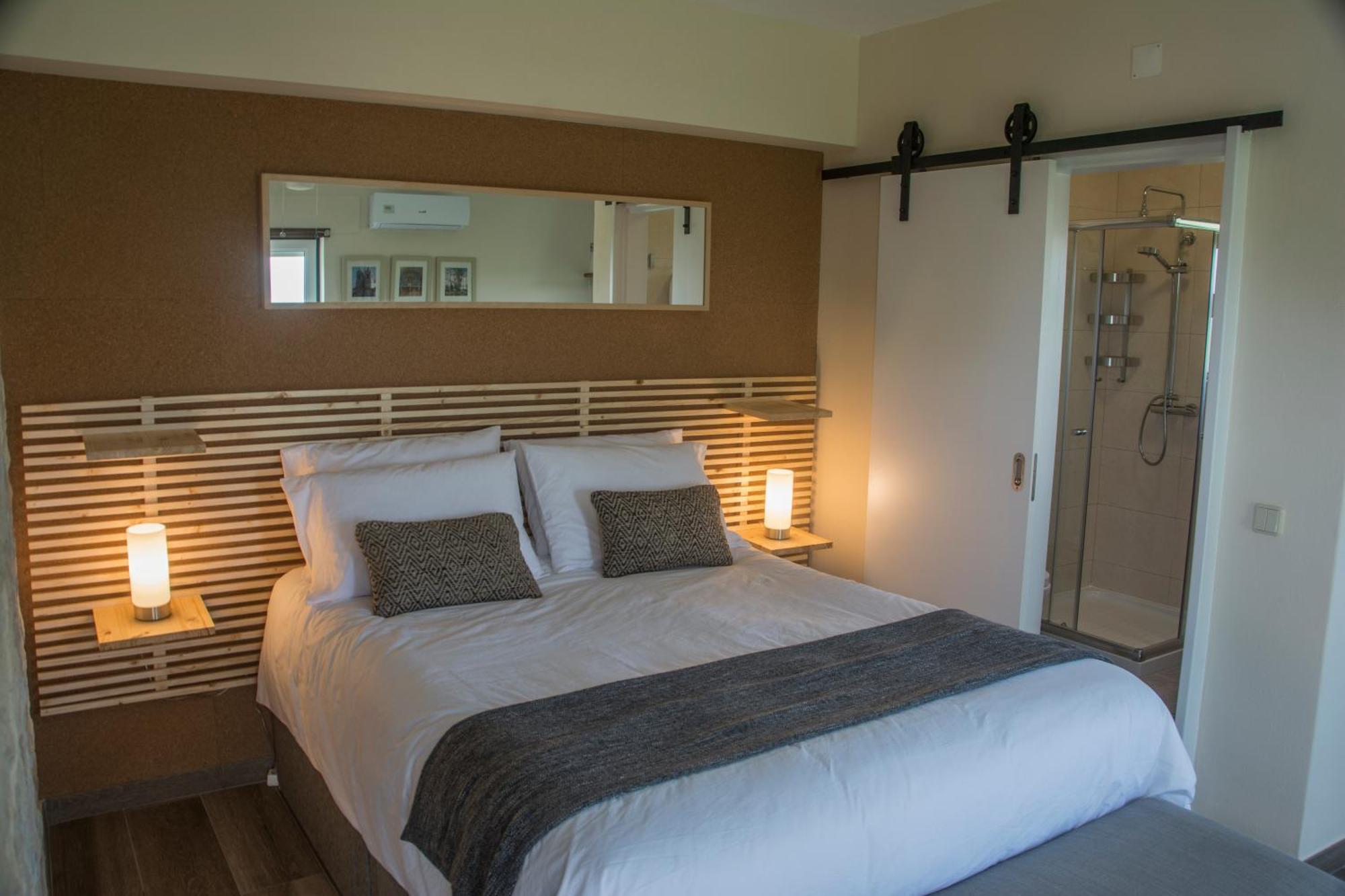 The Fig Boutique Suites Salir de Porto 部屋 写真