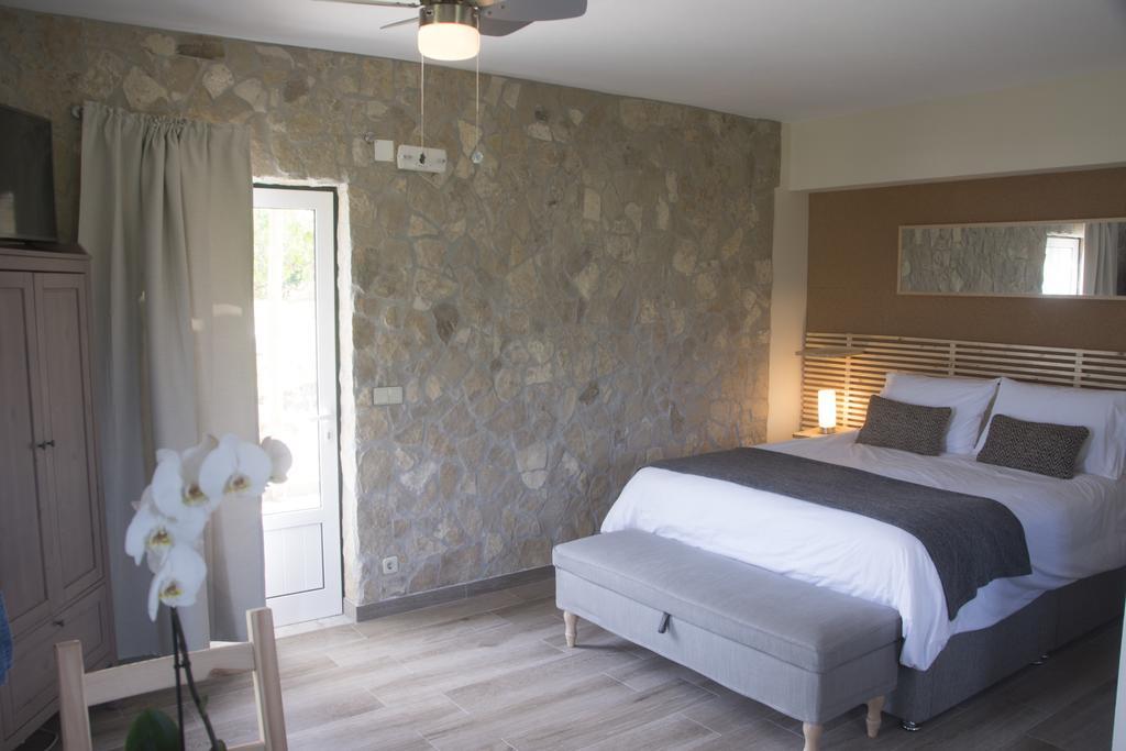 The Fig Boutique Suites Salir de Porto エクステリア 写真